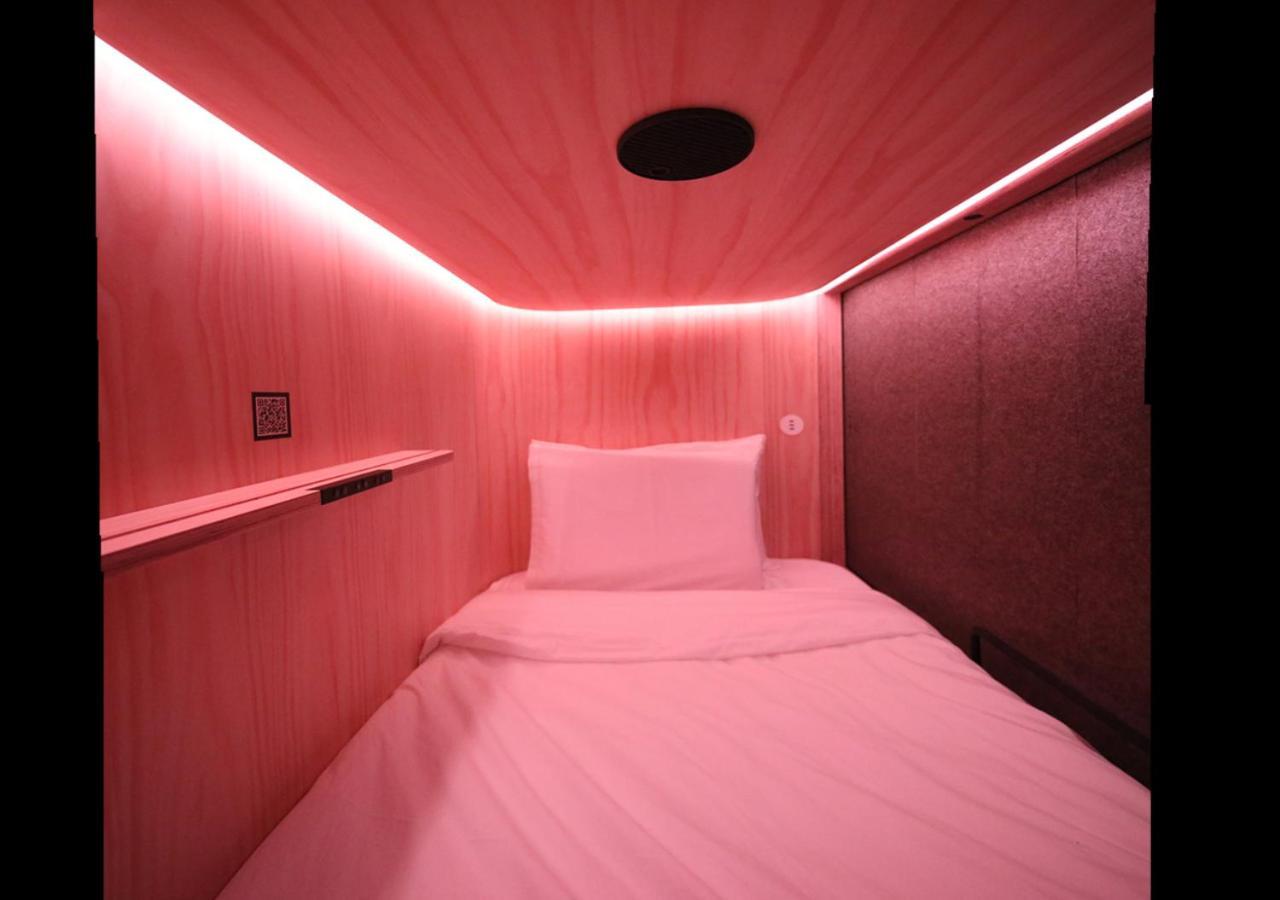 Хостел Sleeep Bkk Silom Бангкок Екстер'єр фото