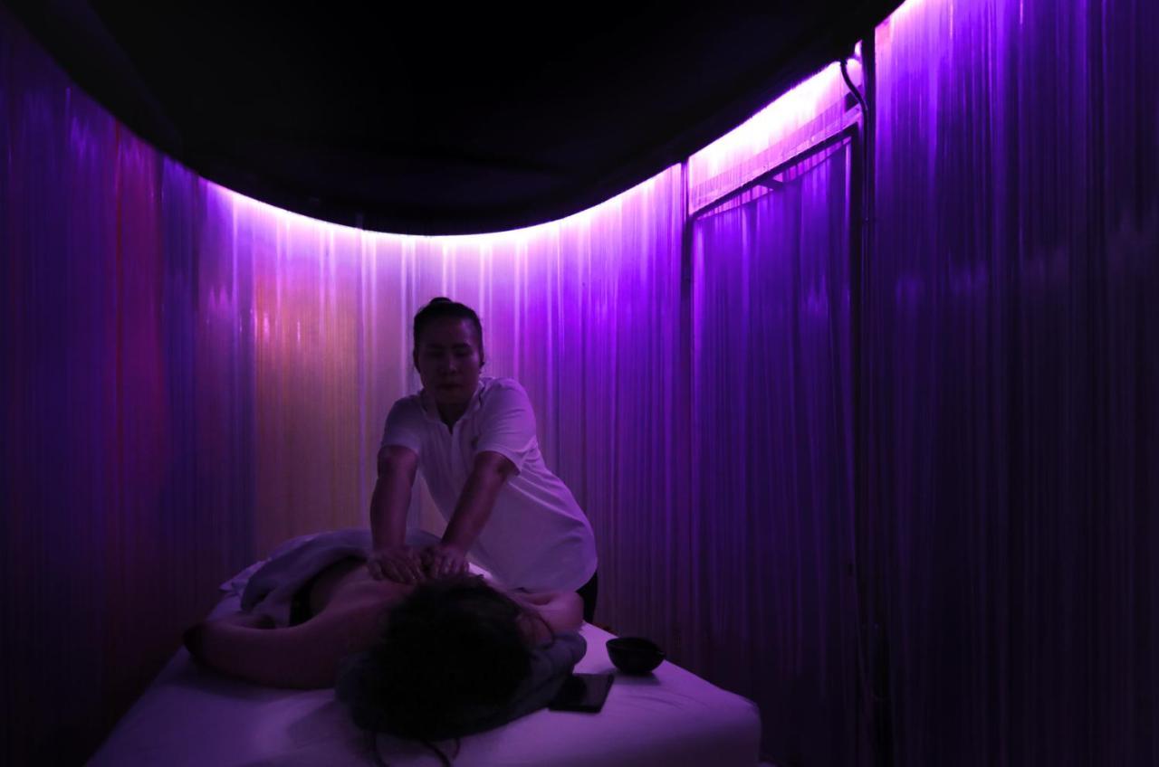 Хостел Sleeep Bkk Silom Бангкок Екстер'єр фото